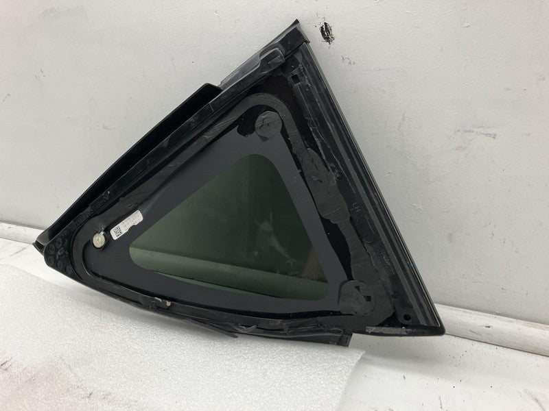 E4 43R-000073 2020-2023 Tesla Model Y Rear Driver Side Quarter Window QTR Glass Left LH Assy
