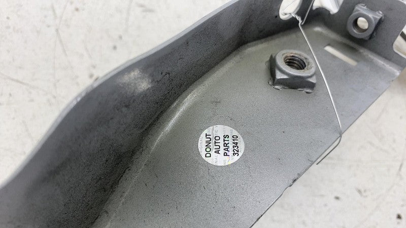 ⭕ 2021-2023 Polestar 2 Front Passenger Side Headlight Lamp Mount Bracket Right