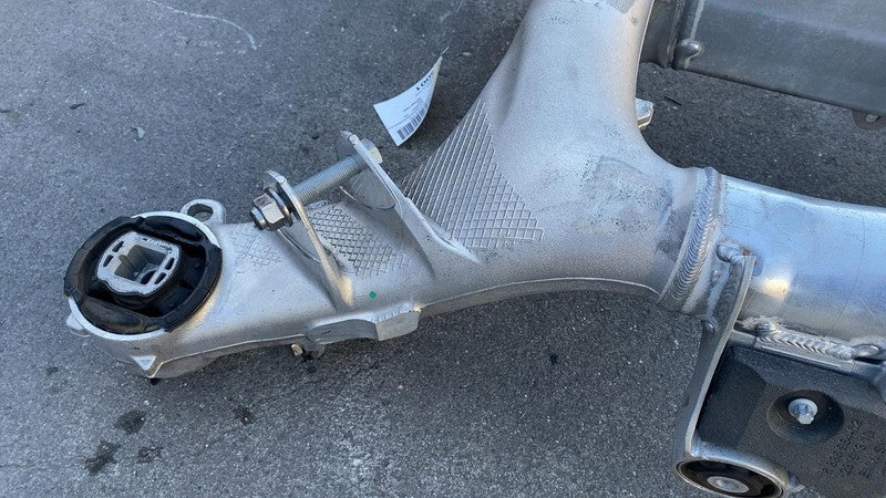 2018-2020 BMW 530e Rear Suspension Undercarriage Subframe Crossmember