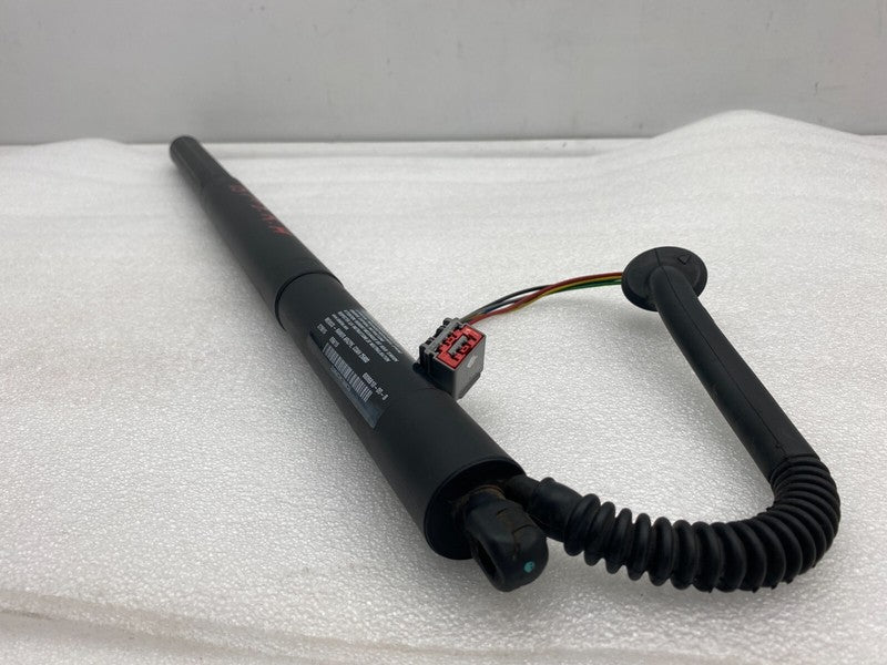 600661000B ⭕ 12-20 Tesla Model S Rear Right Liftgate Trunk Power Shock Strut 6006610-00-B