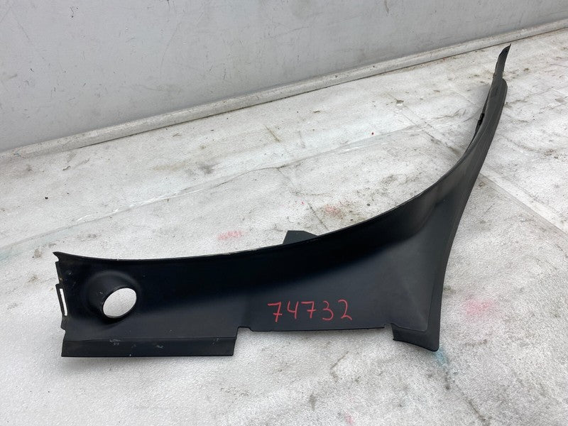 1047321 00 E ⭕16-20 Model X Rear Passenger Side Trunk Liftgate Trough Trim Right 1047321-00-E