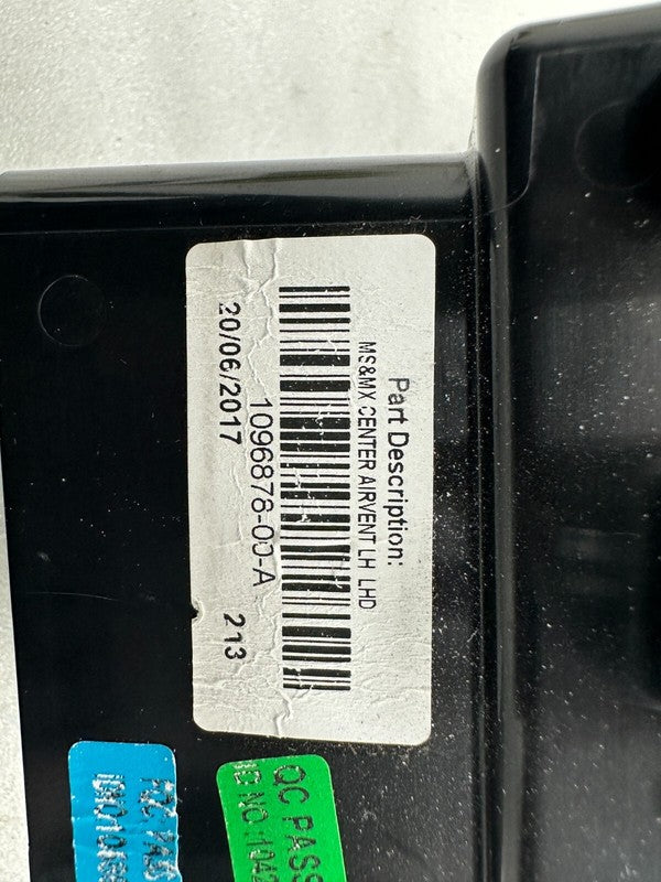 109687800A ⭕ 12-20 Model S X Front Left Section Center Dash Air Vent Outlet LH 1096878-00-A