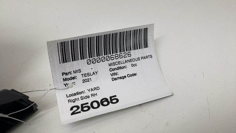⭕ 20-24 Tesla Model Y Right A-Pillar Door Scuff Plate Trim Lower RH 14