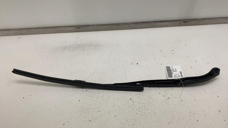 Does not apply ⭕ 2022-2024 Rivian R1T Front Left Windshield Wiper Driver Side LH