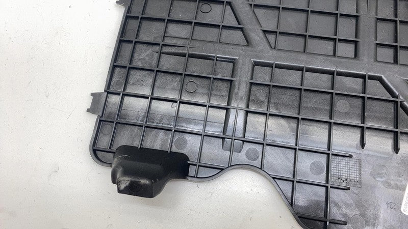 A 297 684 01 00 ⭕ 2022 Mercedes-Benz EQS 450+ Front Passenger Right Carpet Support A2976840100