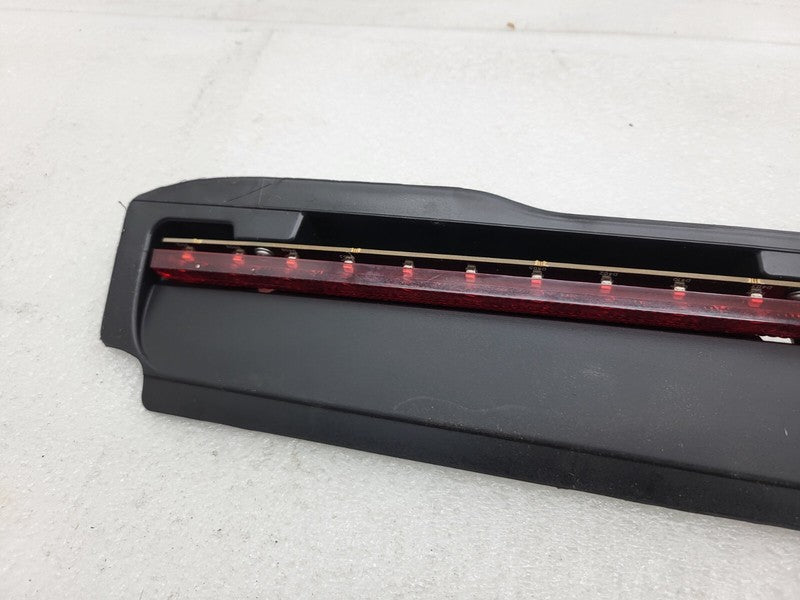 600591700D 2012-2015 Tesla Model S Rear Center High Mounted Stop Light Third 3rd Brake Assy