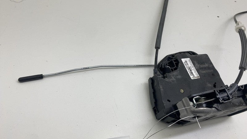 ⭕ 2025 Chevrolet Silverado 1500 Front Driver Door Latch Actuator Left