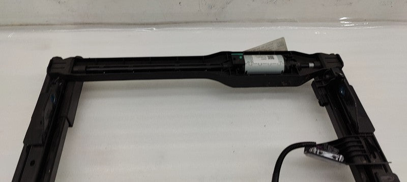 111985300B 17-23 Model 3 Front Right 1st Row Seat Adjuster Motor w/ Rail Track 1119853-00-B