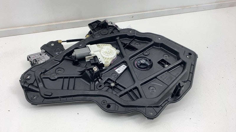 ⭕20-23 Tesla Model Y Rear Driver Left Door Window Regulator & Motor 14