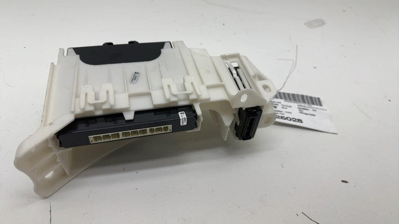 ⭕ 2019 Toyota C-HR Vehicle Computer Smart Key Control Module w/ Bracke