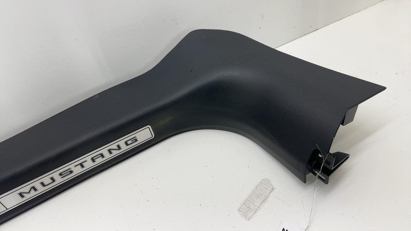 LJ8B R13208 AFW 21-24 Ford Mustang Mach-E Front Right Door Sill Scuff Plate Trim LK9B-R13200-OAW