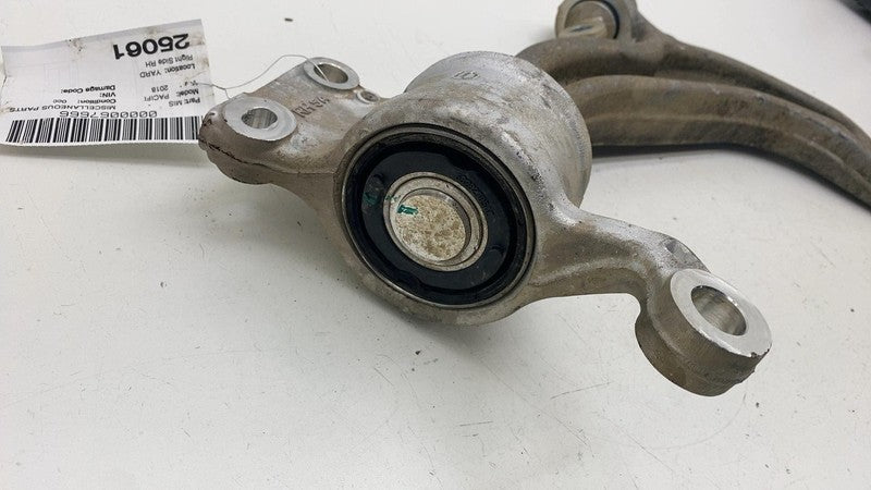 ⭕2017-2025 Chrysler Pacifica Front Right Suspension Lower Control Arm