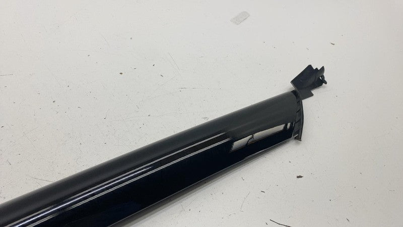 PT00015998 H ⭕ 22-24 R1T R1S Front Right Exterior A-Pillar Trim Applique Molding PT00015998-H