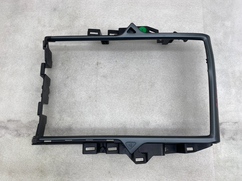 1083948-00 ⭕16-20 Model S Media Control Unit Touch Screen Trim w/ Control Switch 1083948-00