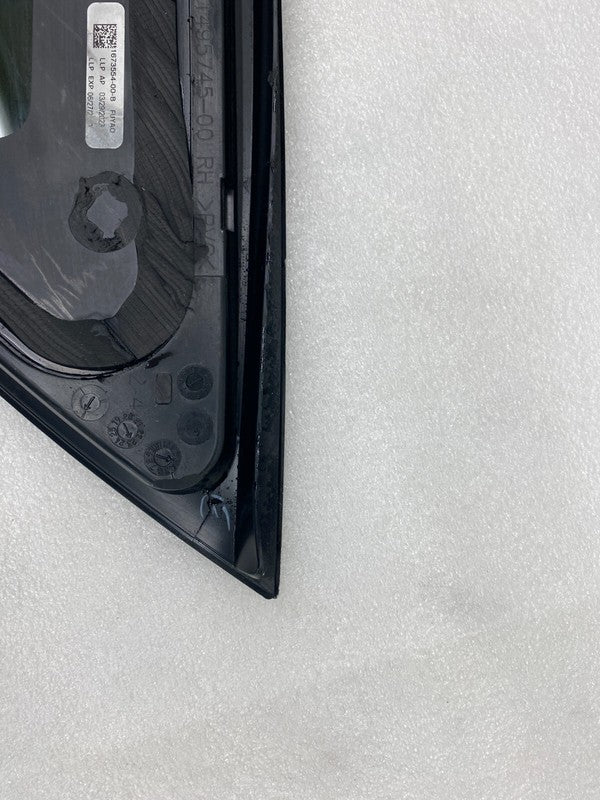 E4 43R-000073 ⭕ 20-23 Model Y Rear Passenger Side Quarter QTR Window Glass Right 1673554-00-B