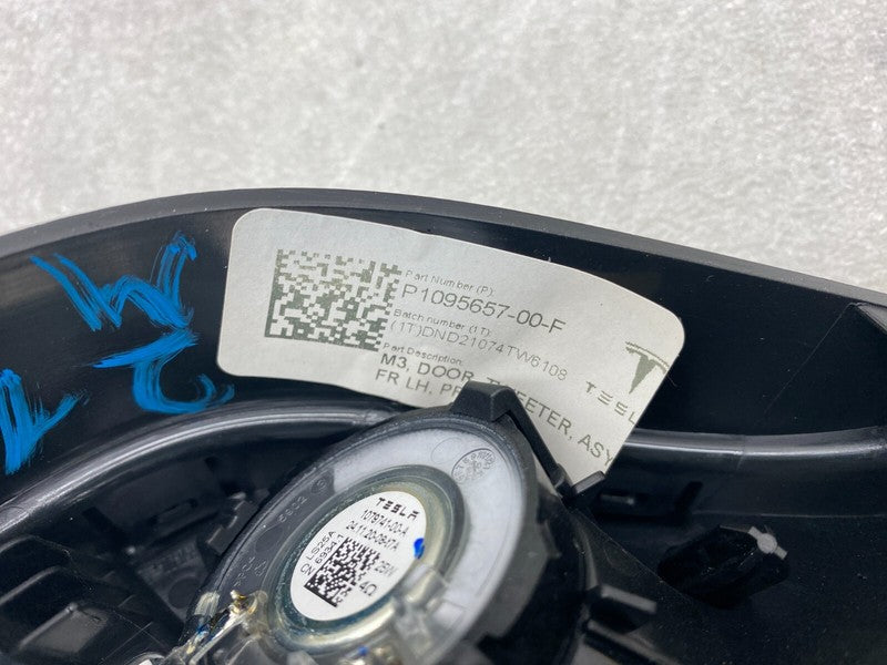 1079741 00 A ⭕17-23 Model 3 Front Driver Side Audio Tweeter & Speaker Cover Left 1079741-00-A
