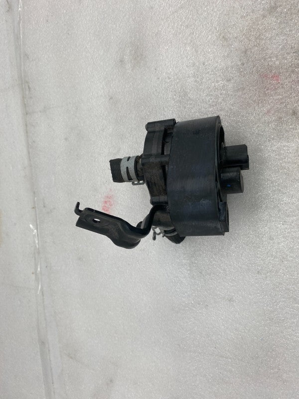 105723500F ⭕ 16-20 Model S MS Electric Auxiliary Coolant Water Pump w/ Bracket 1057235-00-F