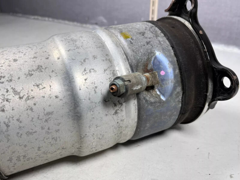 600635206C 2012-2015 Tesla Model S MS Rear Driver Side Air Suspension Spring Module Left LH
