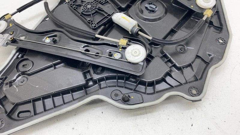 ⭕ 20-23 Tesla Model Y Rear Passenger Right Window Regulator & Motor 14