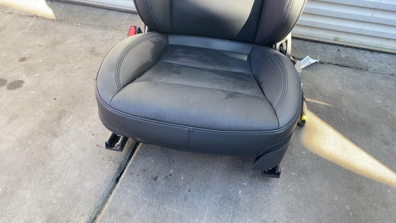 ⭕ 24-25 Model 3 Front Driver Seat w/ Rail Track & Control Switch + Buckle Left