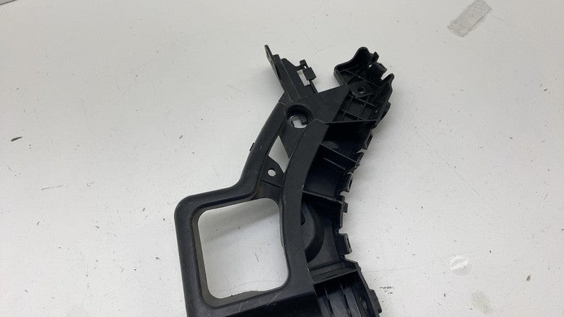 31663653 ⭕2021-2023 Polestar 2 Rear Passenger Bumper Mount Support Bracket Right 31663653