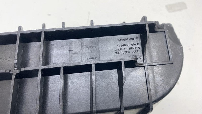 ⭕ 2024 Tesla Cybertruck Rear Driver Rocker Step Reinforcement Left 181