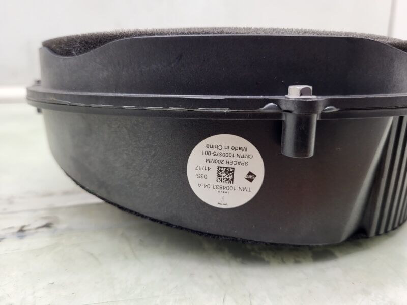 1004833-03-A 2012-2020 Tesla Model S X Front Left / Right Door Audio Speaker Mid Woofer 200MM