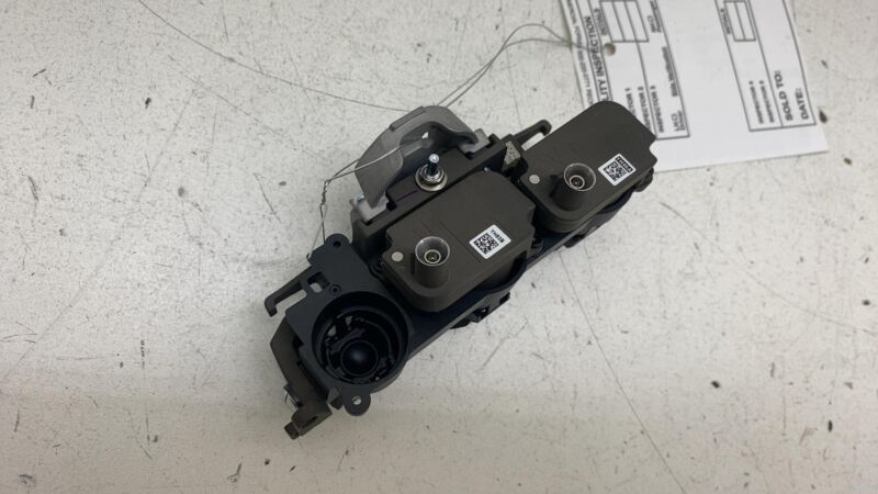 1806315-00-D ⭕ 23-25 Tesla Model Y Front Windshield Forward Bi-Camera Assembly HW4 1806315