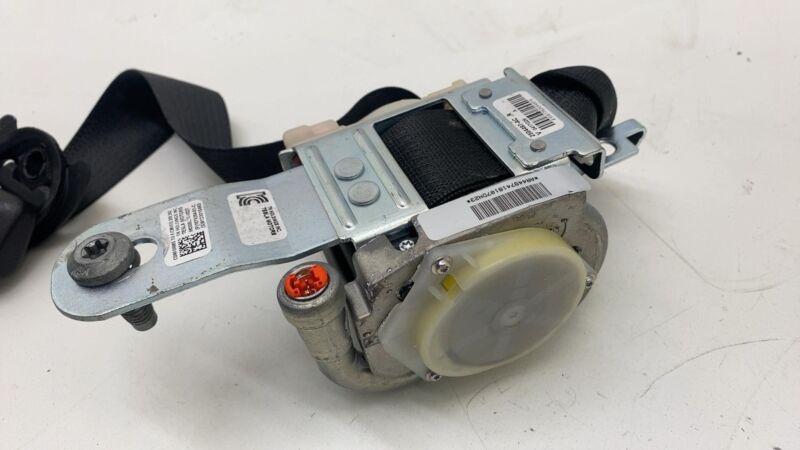 1079284 01 C 2016-2020 Tesla Model S Front Passenger Side 1st Row Seat Belt & Retractor Right