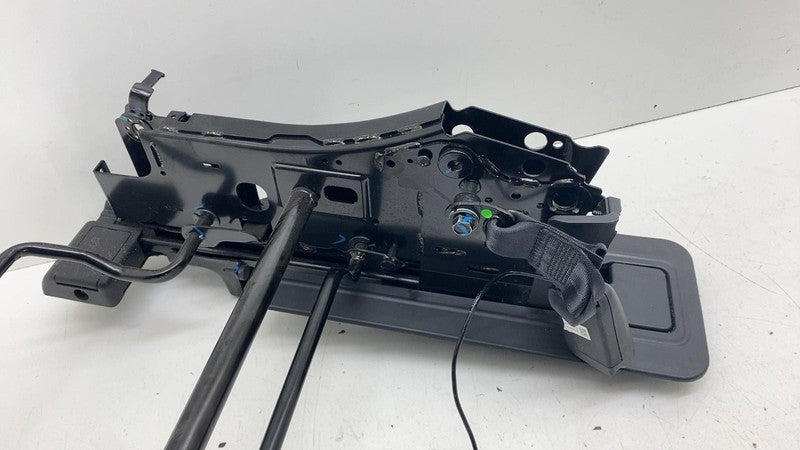 ⭕ 2022-2025 Rivian R1S Rear 2nd Row Driver Side Seat Rail Track Frame