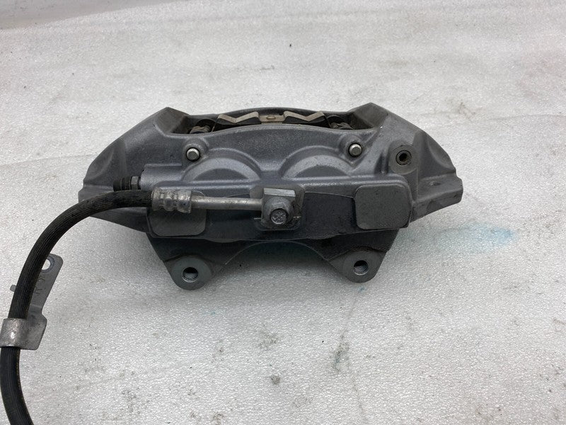 20C84904 00 ⭕ 2017-2020 Tesla Model 3 Front Passenger Side Right Caliper w/ Brake Hose Line