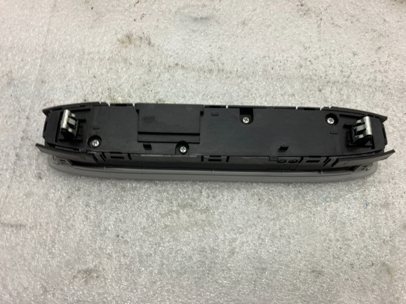 109257500J ⭕ 17-23 Model 3 Rear Overhead Console Dome Reading Map Light Lamp 1092575-00-J