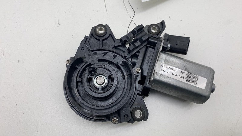 4F0 837 069 A ⭕ 2018-2024 Porsche Cayenne Front Left Power Door Close Assist Motor 4F0837069A