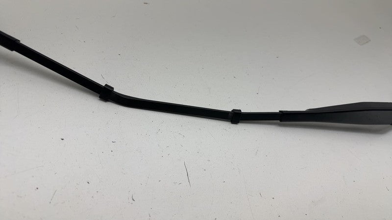 2021-2024 Tesla Model S MS Front Passenger Side Windshield Wiper Arm Right Assy