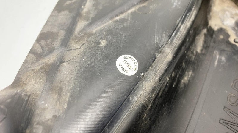 8060031 2017-2022 BMW 530e G30 Front Driver Side M Sport Mud Splash Guard Shield Left LH