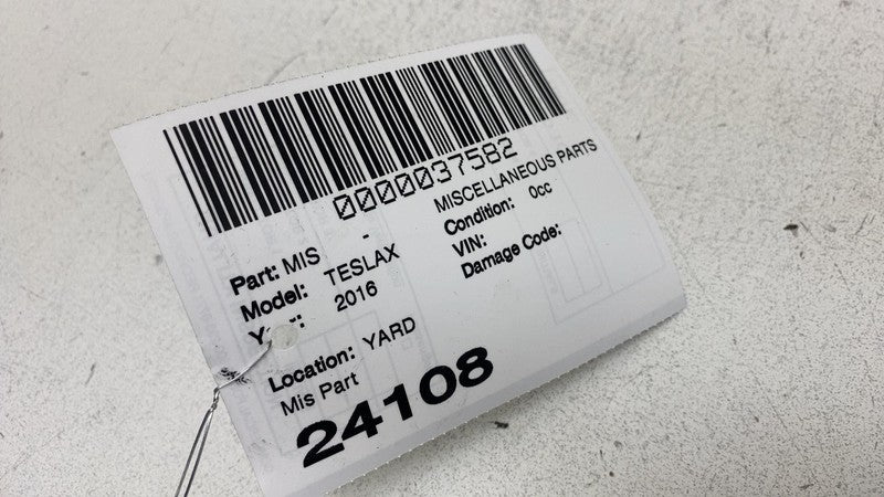 105841600 ⭕ 2016-2020 Tesla Model X MX Rear Right Lower Threshold Plate Trim RH 1058416-00