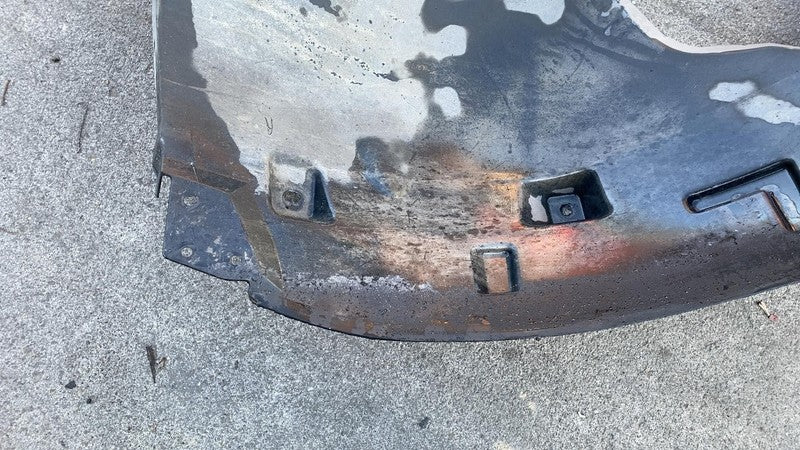 A 166 884 11 22 2016-2019 Mercedes-Benz GLE350 Front Inner Fender Liner Splash Guard Shield Left