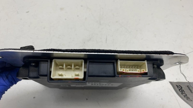 ⭕ 2016-2020 Tesla Model X Front Right Side Door Control Module RH 1050