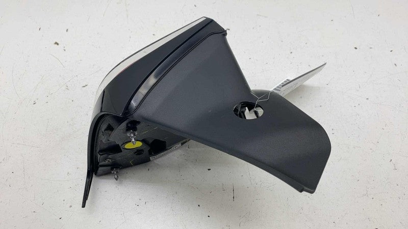 150208700D ⭕ 21-24 Tesla Model Y Rear Right Taillight Outer Lamp On Quarter RH 1502087-00-D