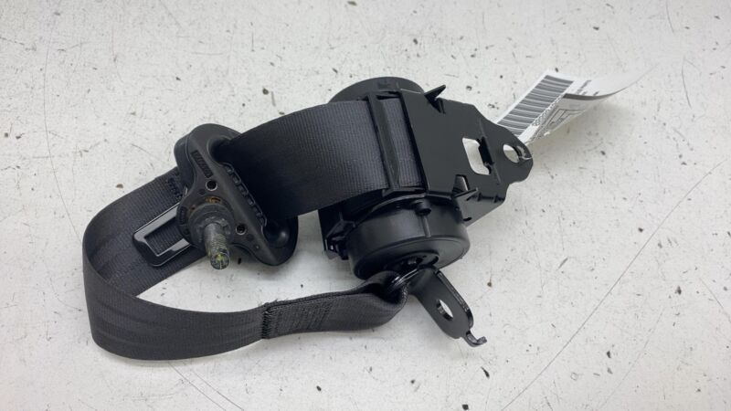 2022-2024 Rivian R1T Rear Center Seat Belt Retractor PT00001051-H