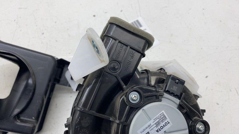 ⭕ 23-24 Toyota Prius Hybrid Battery Cooling Blower Motor Fan w/ Duct G