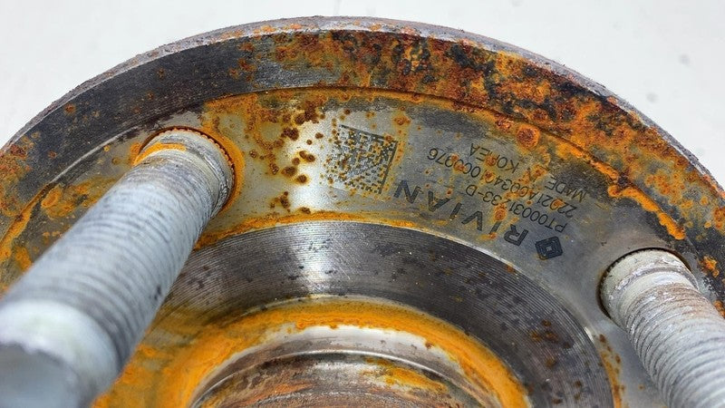 2022 2023 2024 Rivian R1T R1S Rivian Front Left or Right Wheel Hub Bea