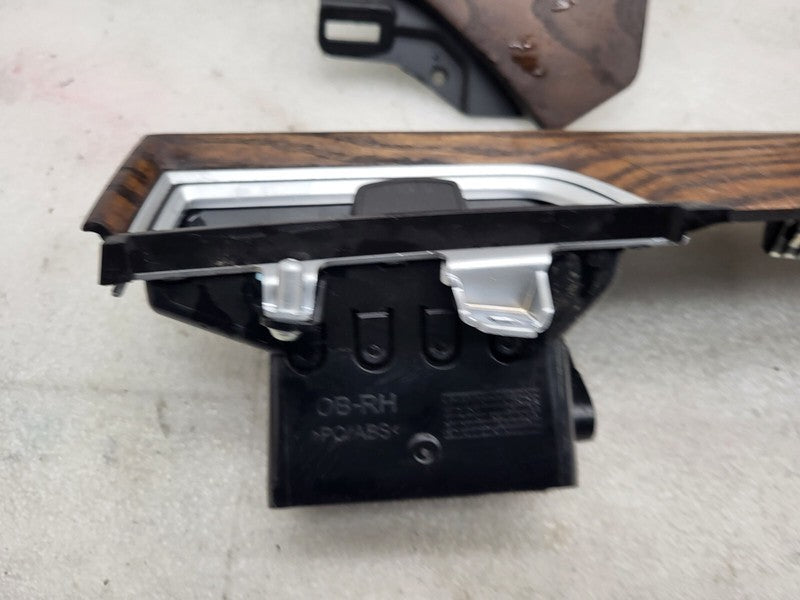 1007821 00 D 2012-2020 Tesla Model S MS SET of Dash A/C Air Vent Outlet Dashboard Trim Panel