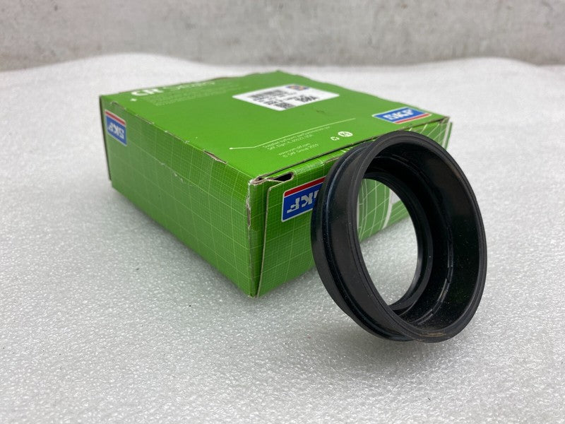 18964 ⭕ SKF Wheel Grease CR Seal 18964