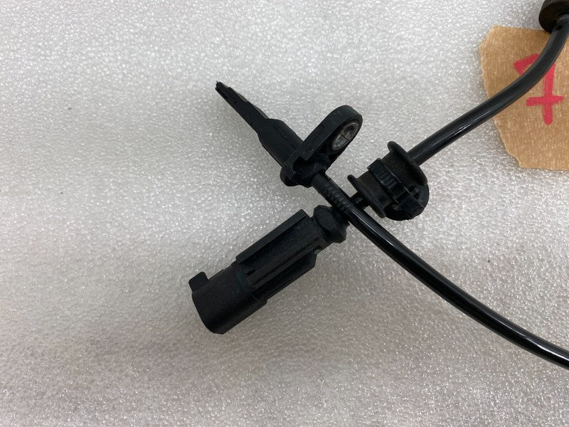 102776100B ⭕16-20 Model X Front Left or Right Anti-Lock ABS Wheel Speed Sensor 1027761-00-B