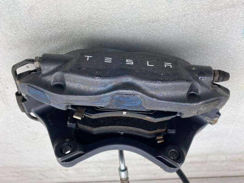 16F082277 ⭕ 2016-2020 Tesla Model X MX Rear Passenger Side Brake Caliper Right RH Assembly