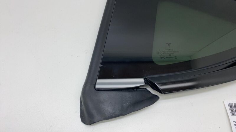 149574000E 2020-2023 Tesla Model Y MY Rear Driver Side Quarter QTR Window Fixed Glass Left