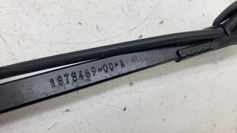 187848900A ⭕ 24-25 Tesla Model 3 Front Driver Side Windshield Wiper Arm Left 1878489-00-A
