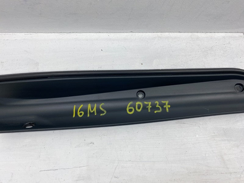 6007570 00 ⭕ 12-25 Model S Rear Right Tailgate Trunk Pinch Sensor Trim Molding 6007570-00