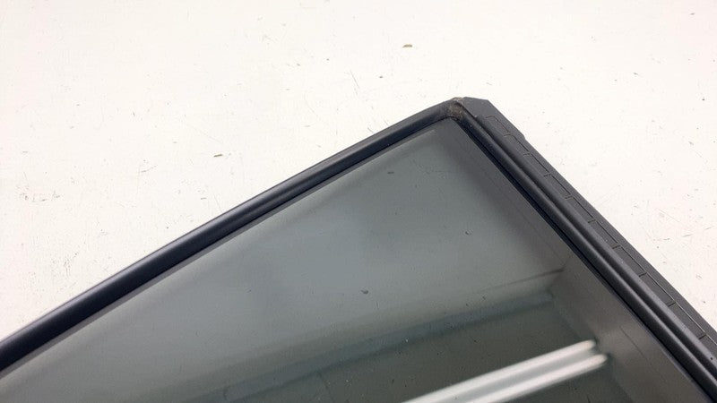 ⭕ 2018-2023 Subaru XV Crosstrek Rear Passenger Side Door Corner Vent Glass Right